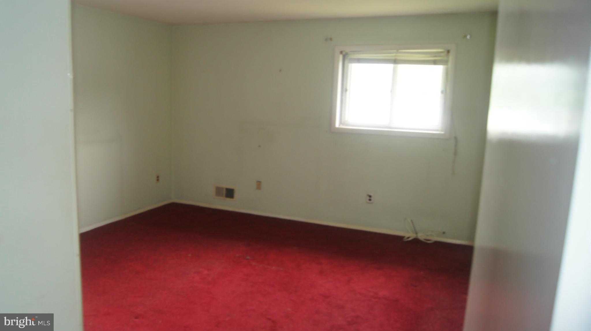 4516 Kinmount Road Lanham, MD 20706 - Photo 4 of 23 Bedroom (Master)