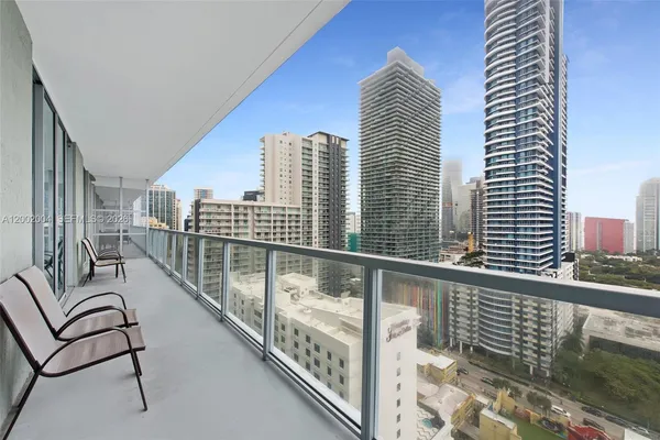 $590,000 | 79 Southwest 12th Street, Unit 2503S, Miami, FL 33130