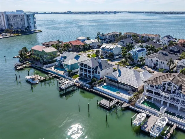 $1,800,000 | 5947 Bayview Circle South, Gulfport, FL 33707