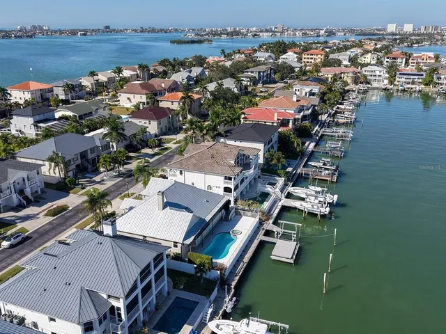 $1,800,000 | 5947 Bayview Circle South, Gulfport, FL 33707