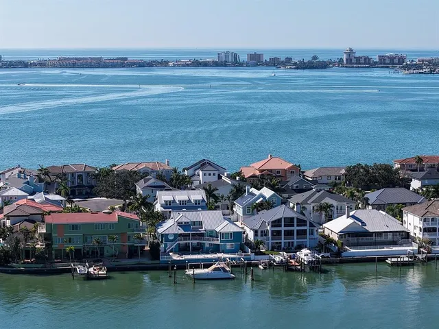 $1,800,000 | 5947 Bayview Circle South, Gulfport, FL 33707