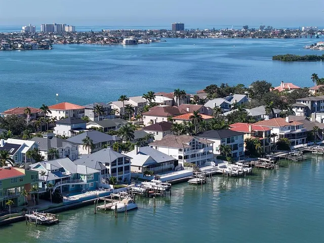 $1,800,000 | 5947 Bayview Circle South, Gulfport, FL 33707