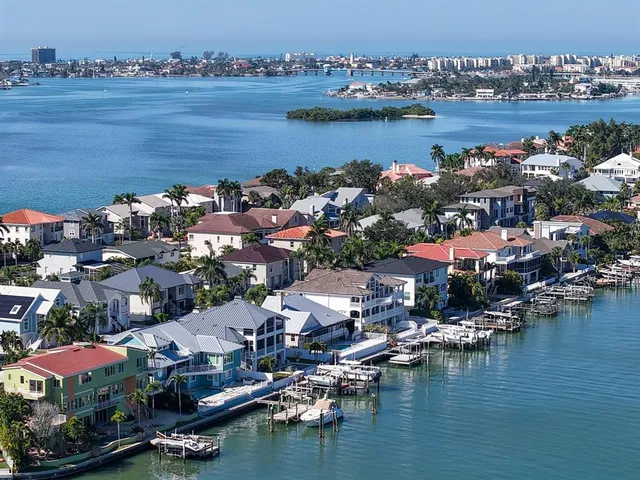 $1,800,000 | 5947 Bayview Circle South, Gulfport, FL 33707