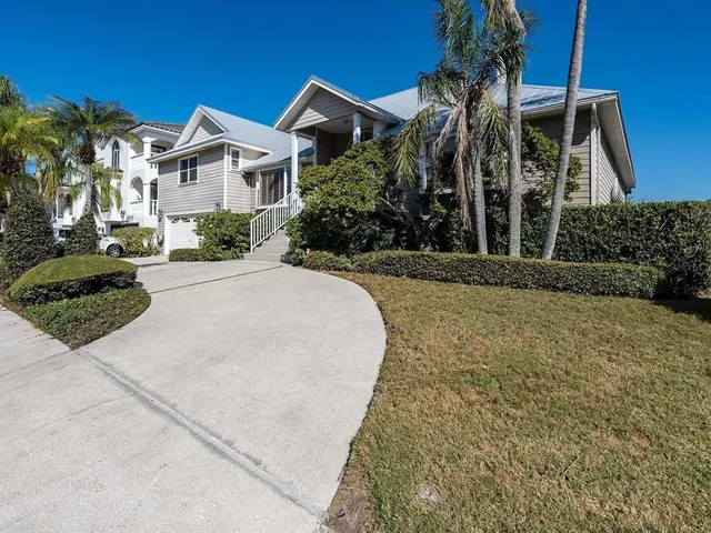 $1,800,000 | 5947 Bayview Circle South, Gulfport, FL 33707