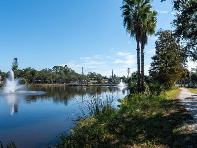 $1,800,000 | 5947 Bayview Circle South, Gulfport, FL 33707