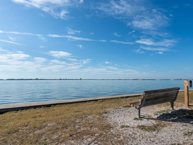 $1,800,000 | 5947 Bayview Circle South, Gulfport, FL 33707