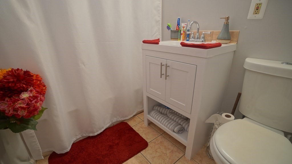 87-89 Parkside Street Springfield, MA 01104 - Photo 24 of 37