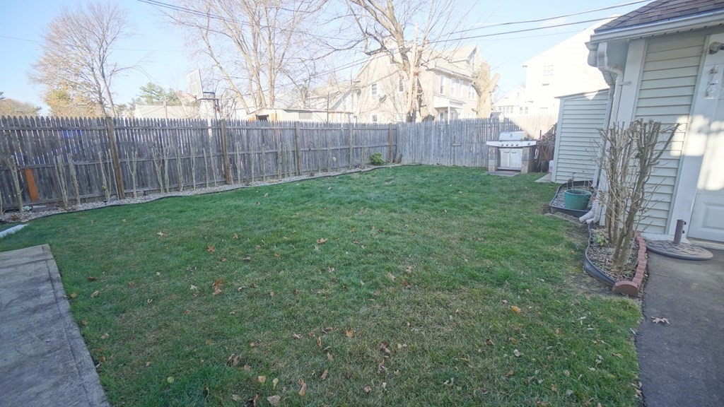 87-89 Parkside Street Springfield, MA 01104 - Photo 36 of 37