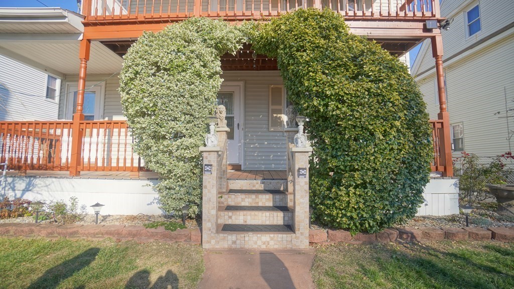 87-89 Parkside Street Springfield, MA 01104 - Photo 4 of 37