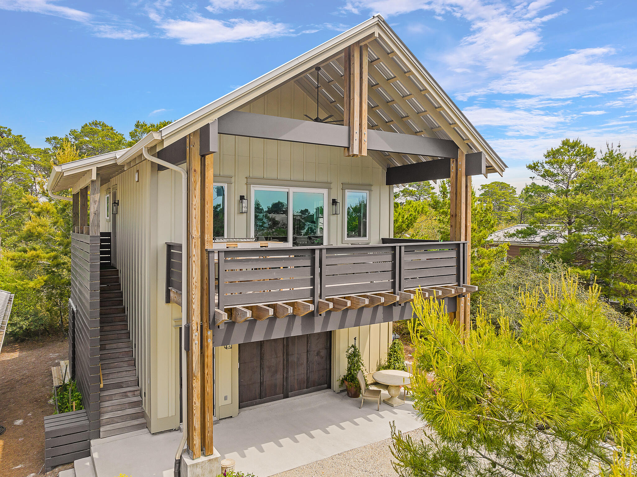 45 Pine Knolls Lane Carriage