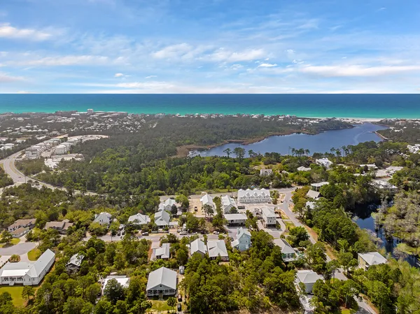 $3,200 | 45 Pine Knoll, Unit B (CARRIAGE HOME), Santa Rosa Beach, FL 32459