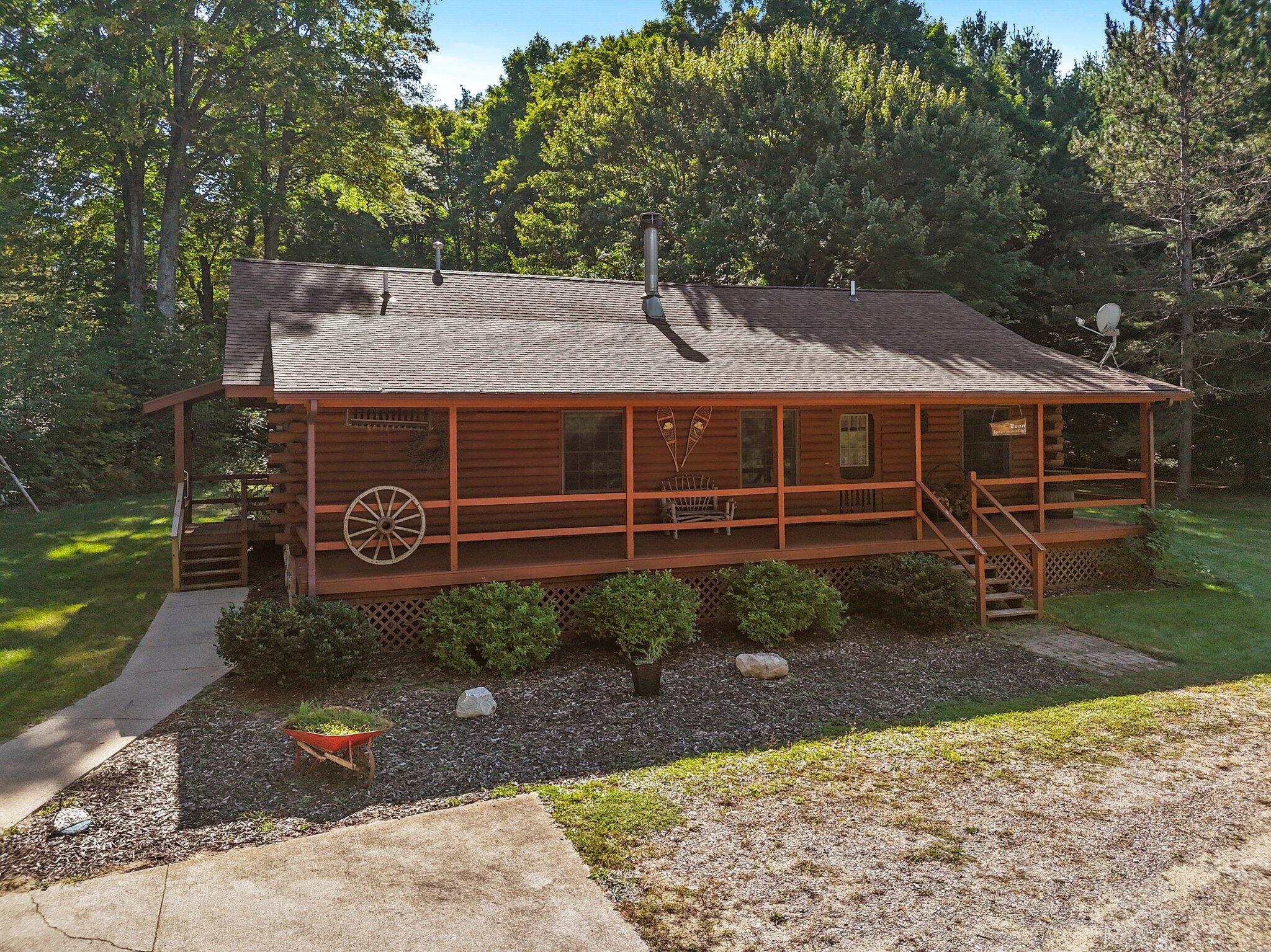965 West 38 Road Boon, MI 49618 - Photo 25 of 53 3-web-or-mls-DJI_20230806123659_0157_D
