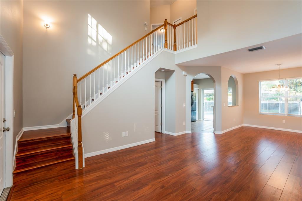 1011 Lake Shore Ranch Drive Seffner, FL 33584 - Photo 3 of 15