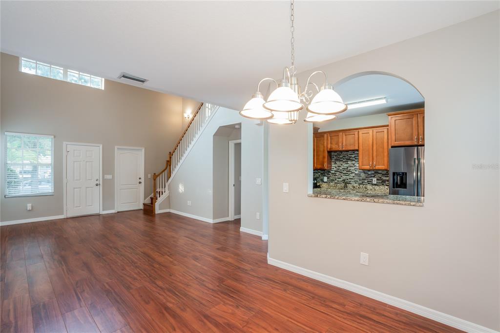 1011 Lake Shore Ranch Drive Seffner, FL 33584 - Photo 4 of 15
