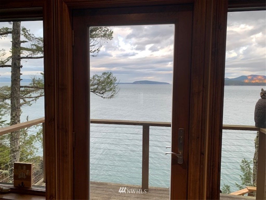 577 Mineral Point Road Friday Harbor, WA 98250 - Photo 11 of 29 Gallery Image 11