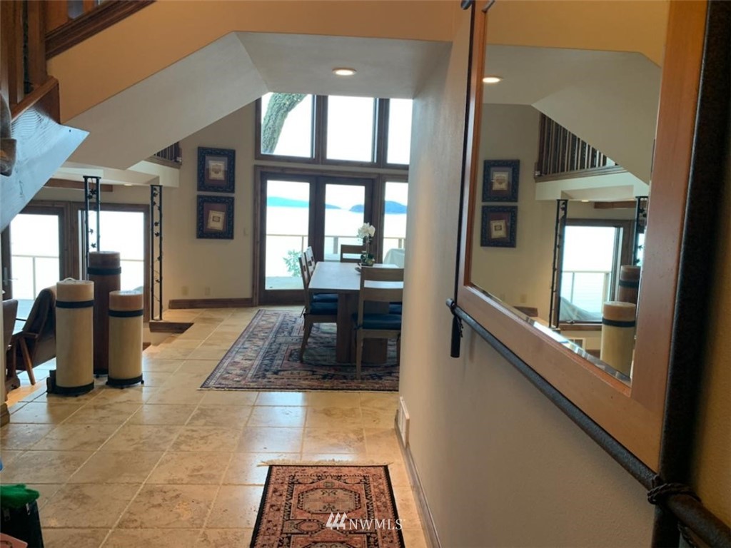 577 Mineral Point Road Friday Harbor, WA 98250 - Photo 2 of 29 Gallery Image 2