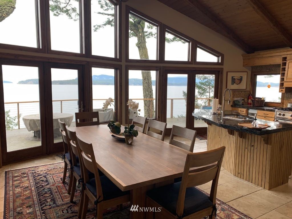 577 Mineral Point Road Friday Harbor, WA 98250 - Photo 6 of 29 Gallery Image 6