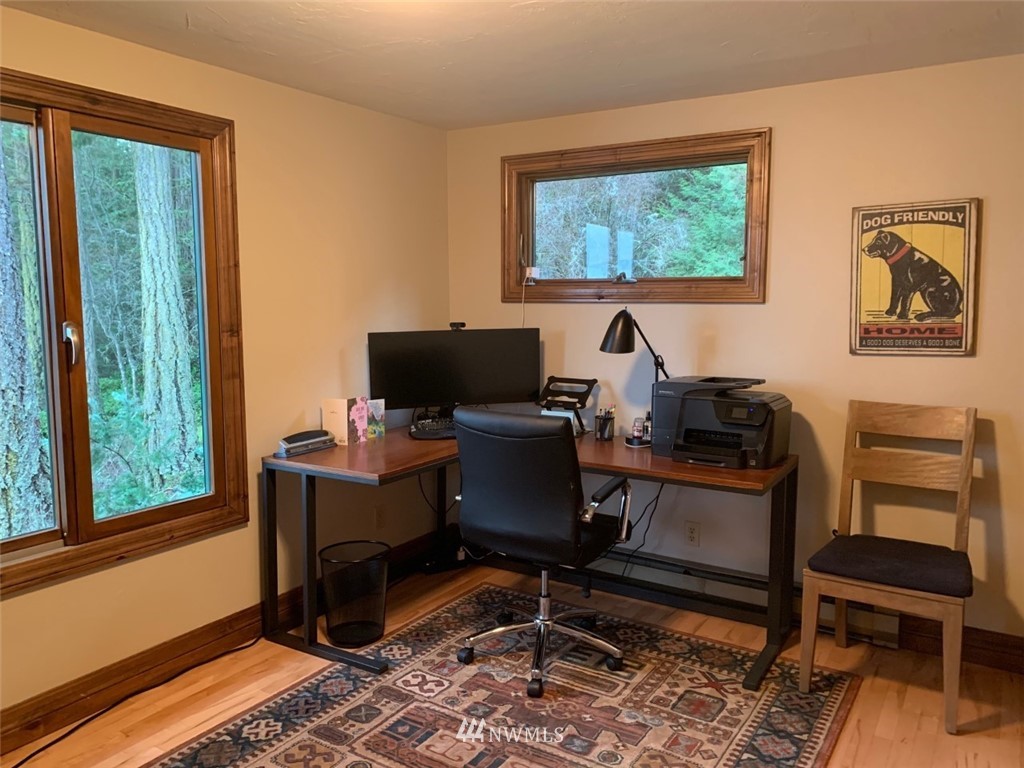 577 Mineral Point Road Friday Harbor, WA 98250 - Photo 9 of 29 Gallery Image 9