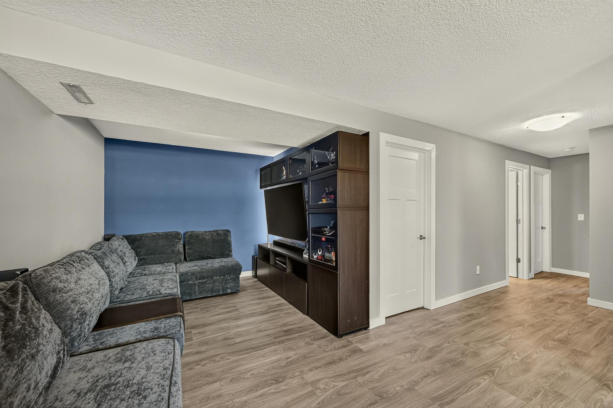 3908 Orchardview Lane Northwest Rochester, MN 55901 - Photo 16 of 22 Gallery Image 16