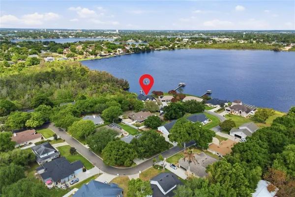 $850,000 | 1028 South Lake Mariam Drive, Winter Haven, FL 33884