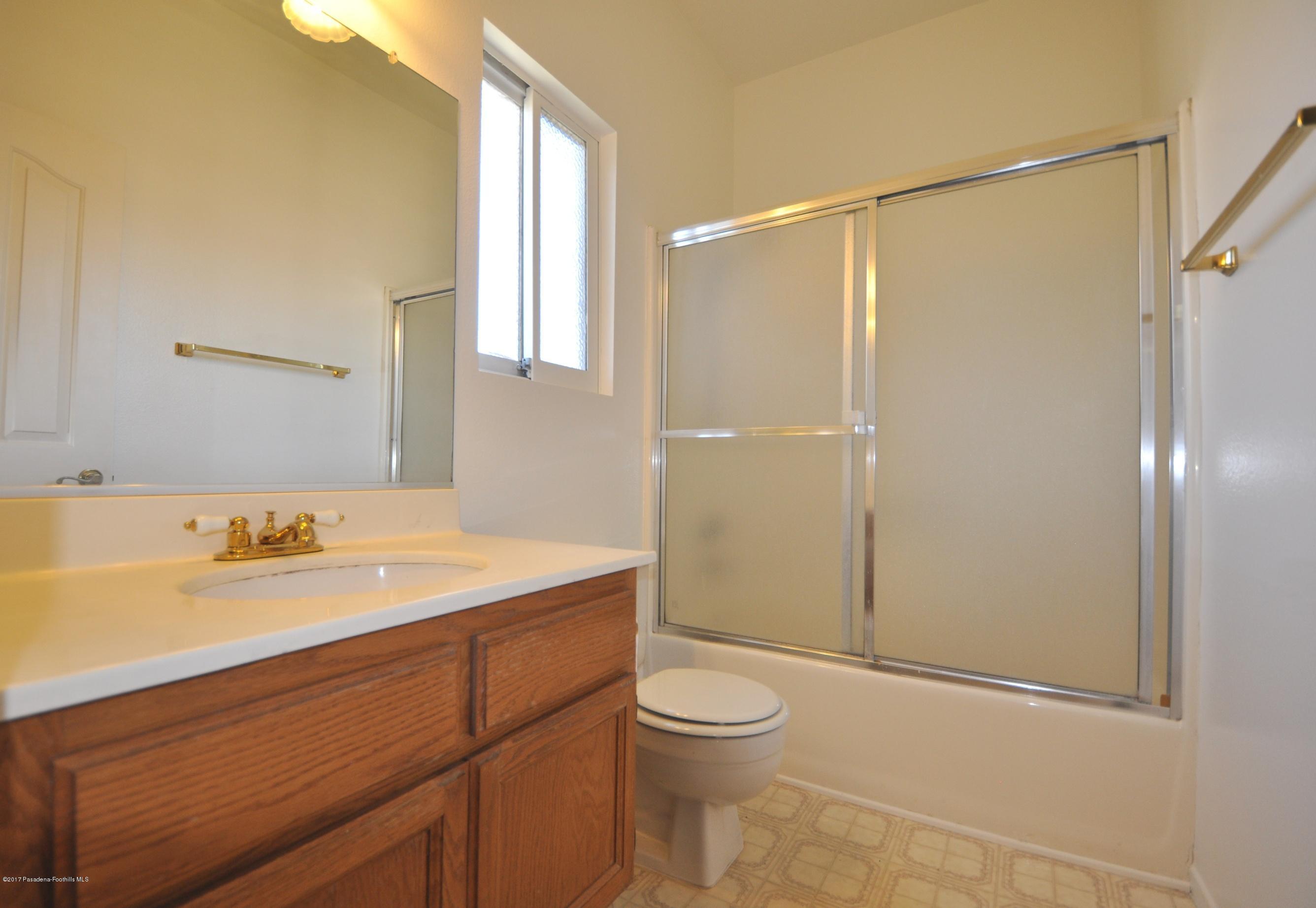 1898 Vine Street, Unit A Alhambra, CA 91801 - Photo 8 of 10 Bathroom