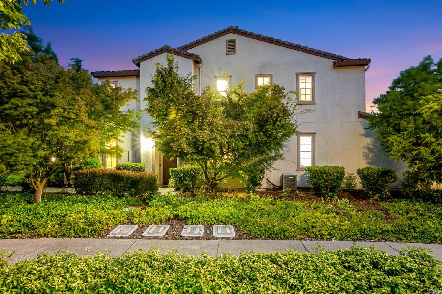 2252 Bell Flower Lane Santa Rosa, CA 95404 - Photo 1 of 1 This inviting PUD has beautiful curb appeal with stucco exterior and peaceful green space in the front.