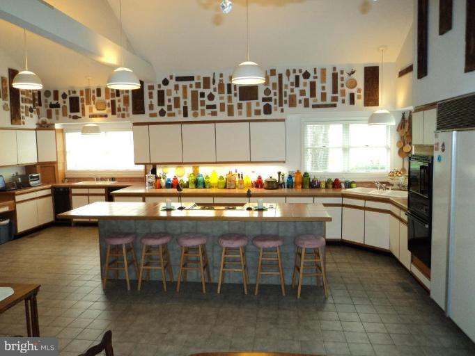 71 Bay Front Road Lothian, MD 20711 - Photo 22 of 29 Kitchen