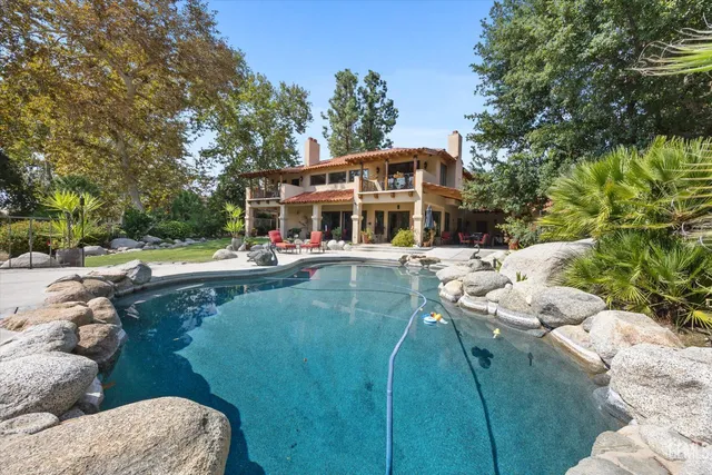 $2,205,000 | Undisclosed Address, Bakersfield, CA 93306