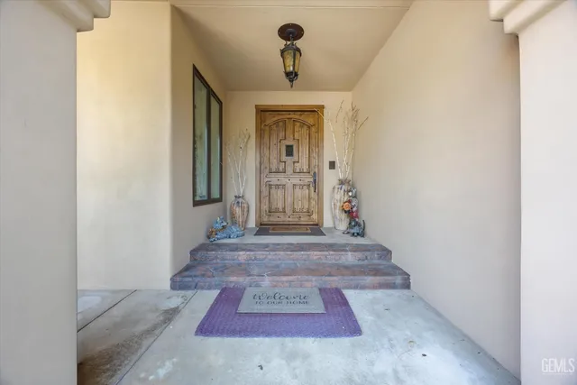 $2,205,000 | Undisclosed Address, Bakersfield, CA 93306