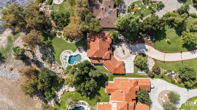 $2,205,000 | Undisclosed Address, Bakersfield, CA 93306