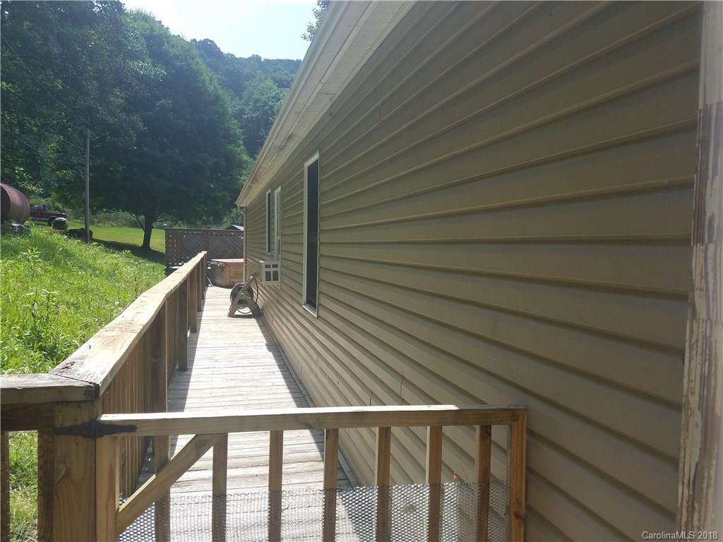 1055 South Fork Road Marshall, NC 28753 - Photo 3 of 22 Gallery Image 3