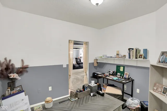 $189,900 | 5003 Amber Creek Place, Unit U 207, Indianapolis, IN 46237