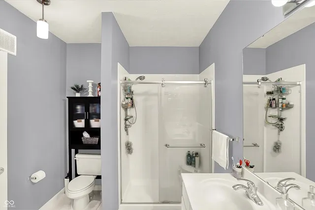 $189,900 | 5003 Amber Creek Place, Unit U 207, Indianapolis, IN 46237