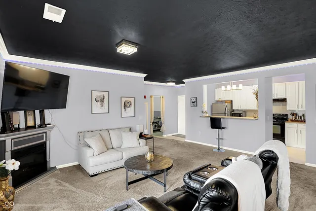 $189,900 | 5003 Amber Creek Place, Unit U 207, Indianapolis, IN 46237