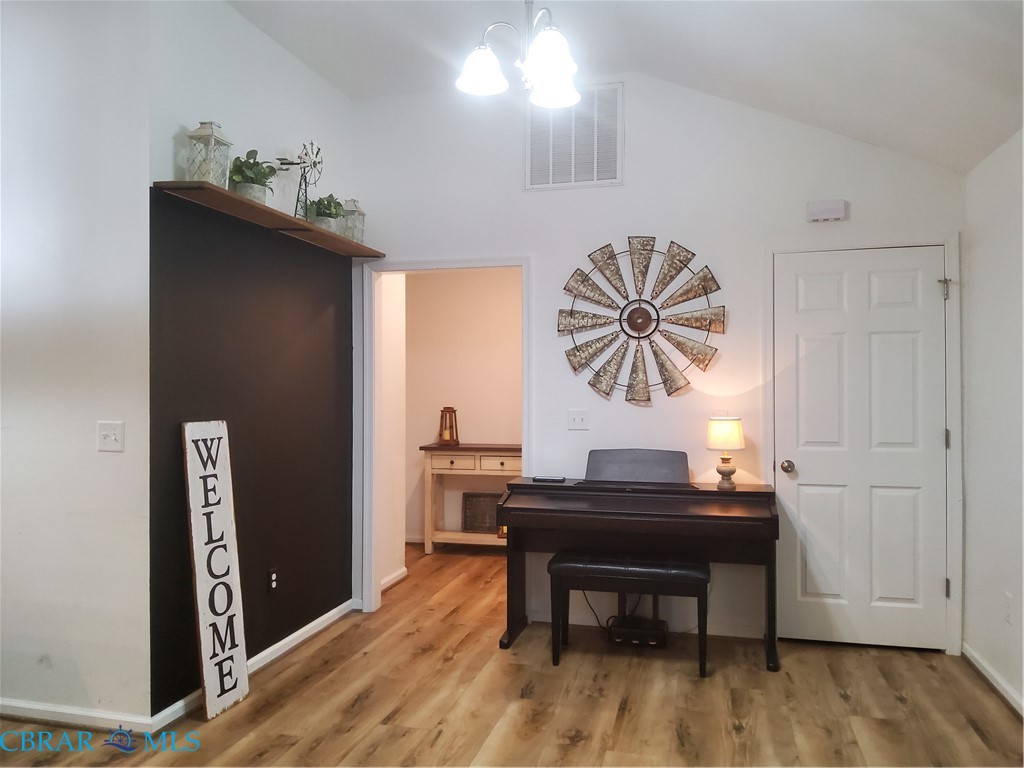 8428 Robins Neck Road Gloucester, VA 23061 - Photo 5 of 25