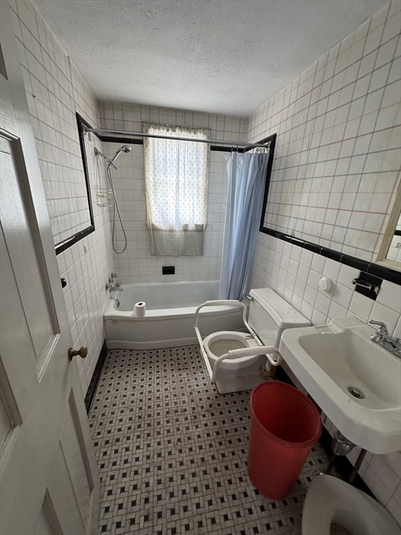 58 Washington Street Stoneham, MA 02180 - Photo 6 of 11