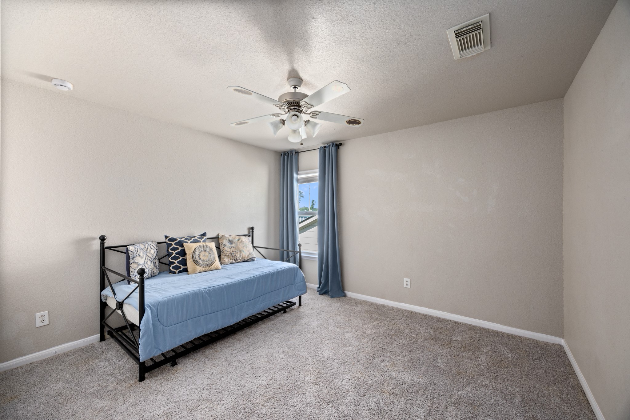9611 Darbey Trace Drive Spring, TX 77379 - Photo 19 of 25