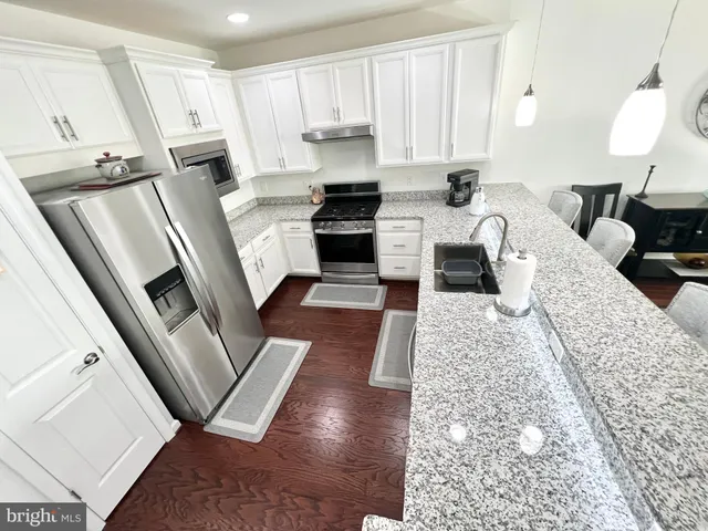 $399,900 | 270 Long Point Drive, Fredericksburg, VA 22406