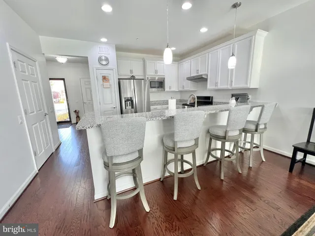 $399,900 | 270 Long Point Drive, Fredericksburg, VA 22406