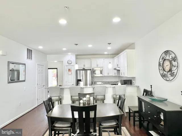 $399,900 | 270 Long Point Drive, Fredericksburg, VA 22406