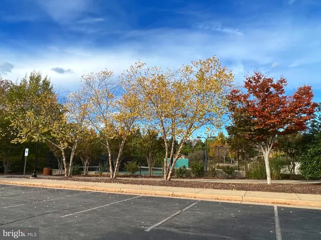 $399,900 | 270 Long Point Drive, Fredericksburg, VA 22406