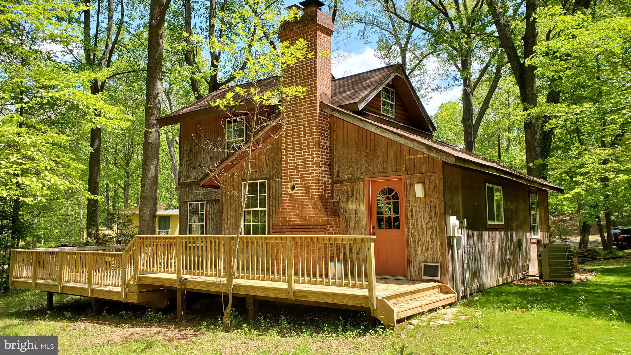 11870 Mente Road Manassas, VA 20112 - Photo 1 of 47 Side view, large wrap around deck