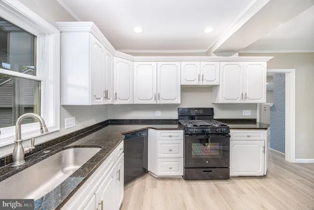 $314,900 | 213 Redwood Street, Harrisburg, PA 17109