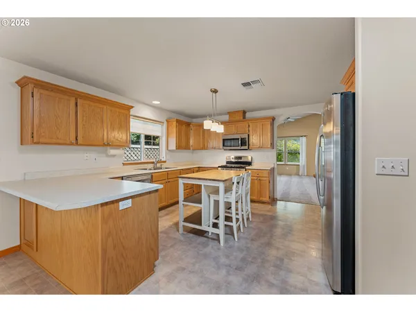 $419,900 | 2188 Marie Drive, Grants Pass, OR 97526