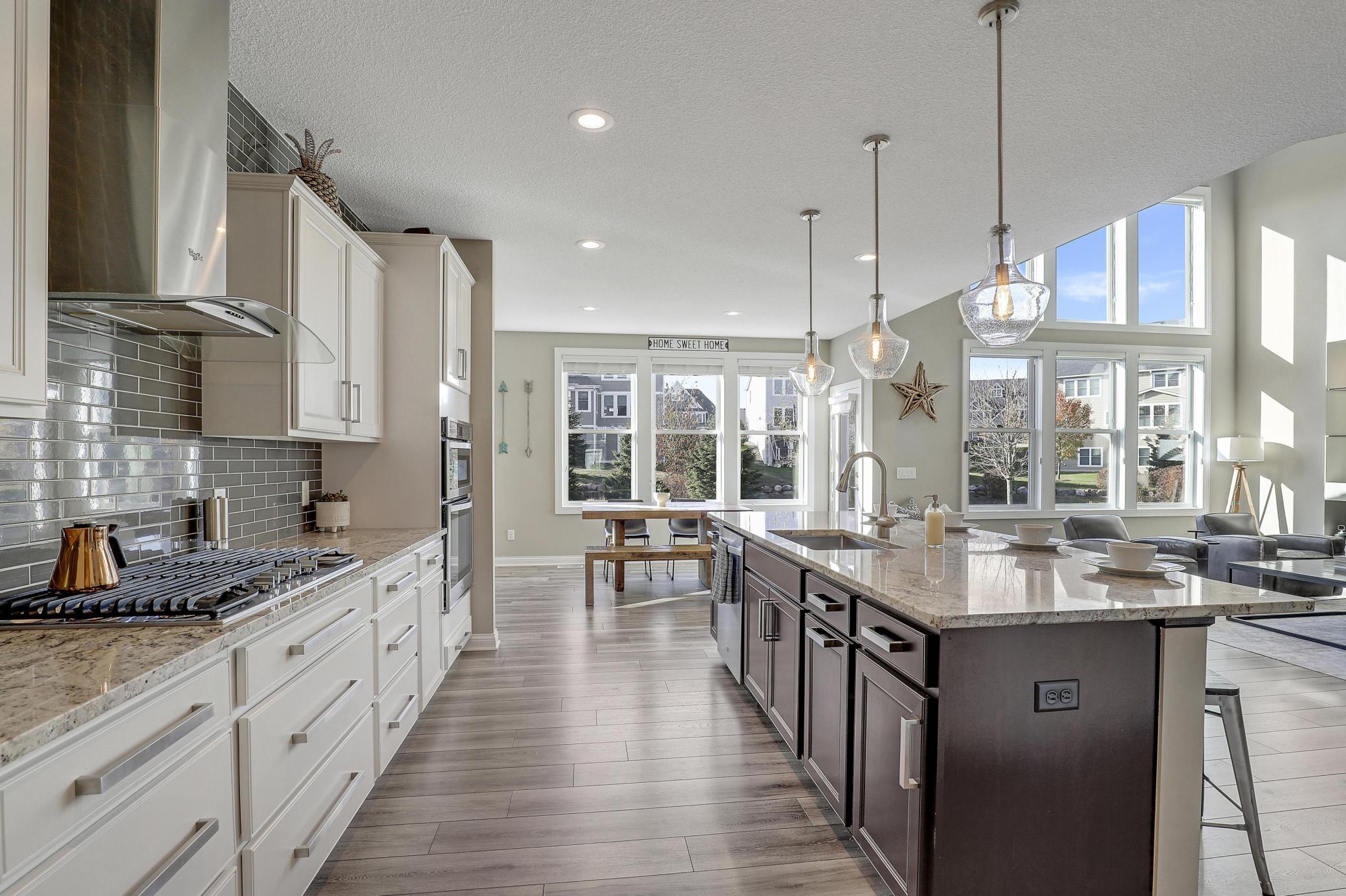 16504 Reeder Ridge Eden Prairie, MN 55347 - Photo 12 of 43 Gallery Image 12