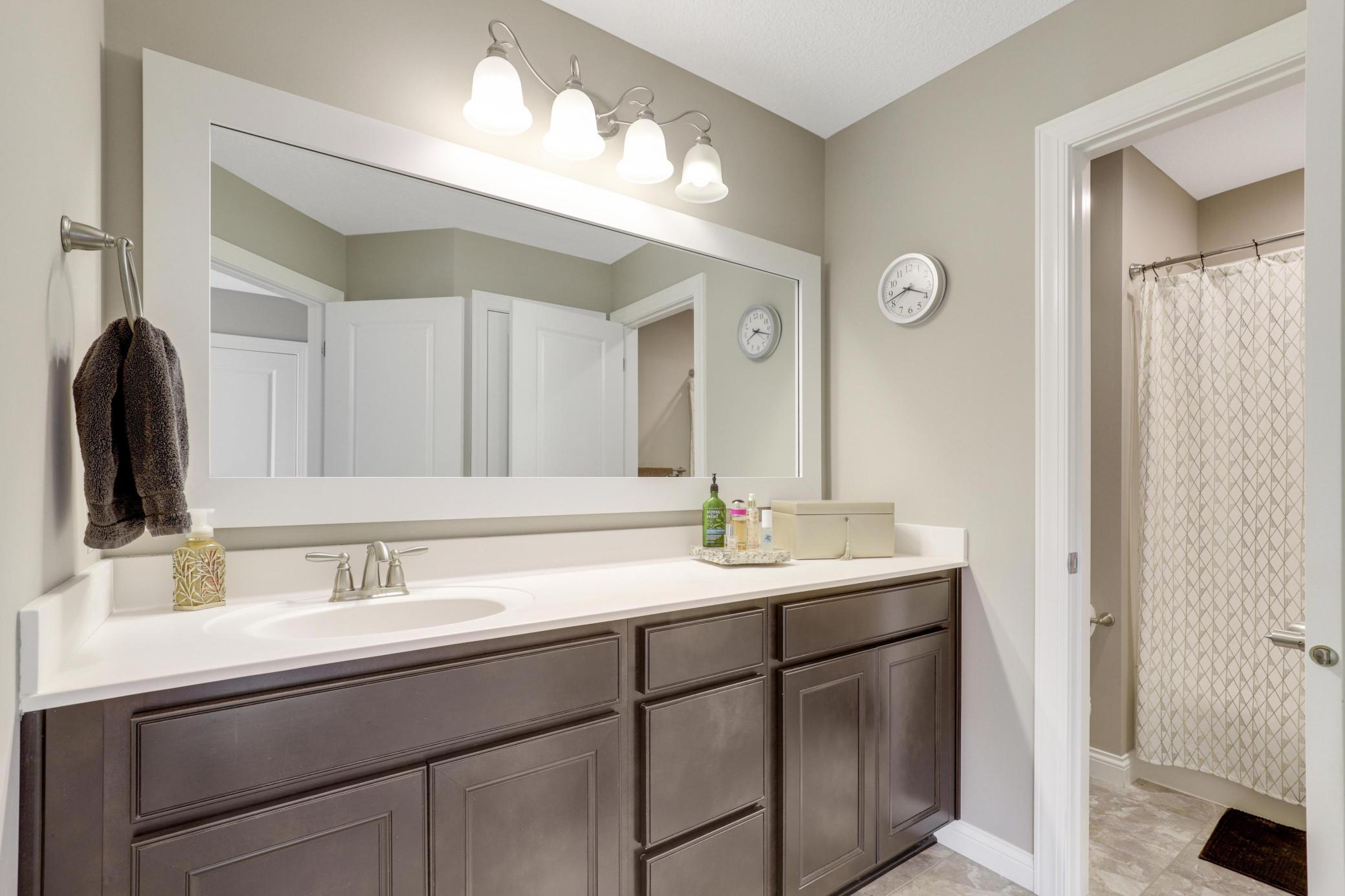 16504 Reeder Ridge Eden Prairie, MN 55347 - Photo 26 of 43 Gallery Image 26
