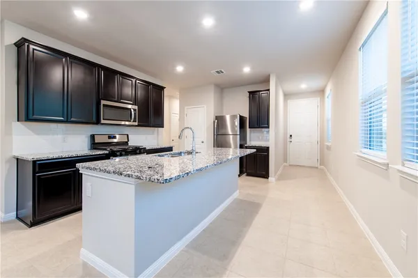 $2,100 | 6400 Wolf Pack Drive, Pflugerville, TX 78660