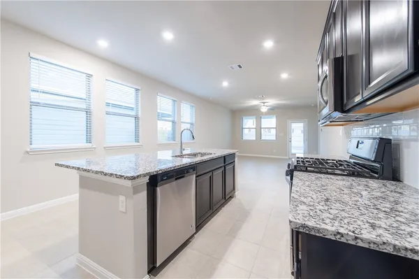 $2,100 | 6400 Wolf Pack Drive, Pflugerville, TX 78660