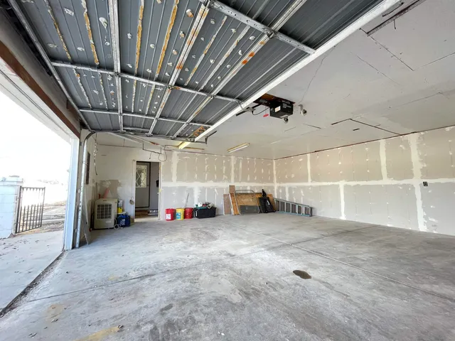 a view of a storage & utility room