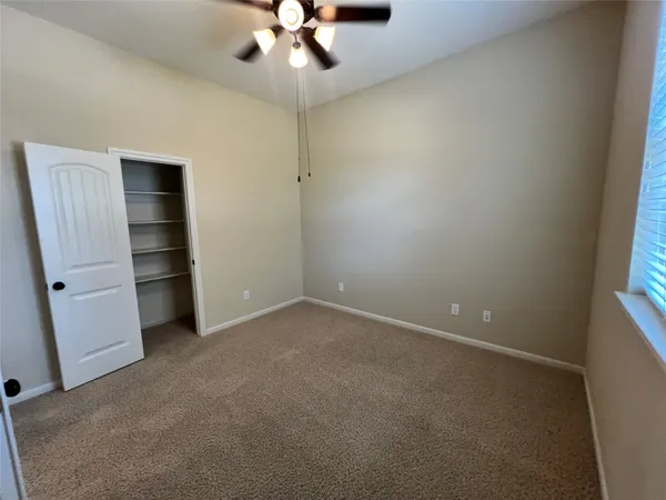 $2,250 | 22407 Stonebridge Crossing Lane, Tomball, TX 77375